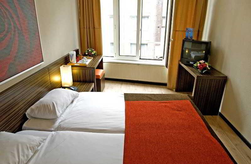 France Hotel Amsterdam Oda fotoğraf